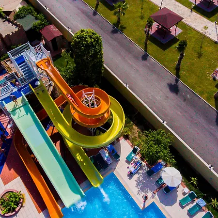 Szálloda Fun & Sun Life Side 5*